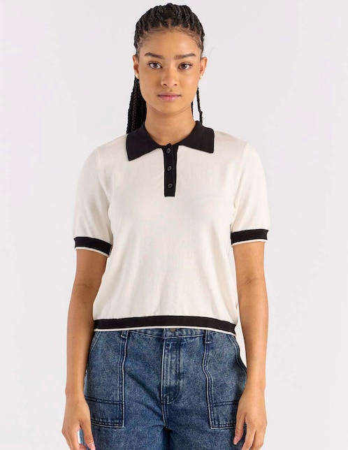 Playera tipo polo para mujer 1