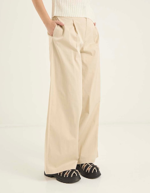 Pantalón amplio para mujer 1