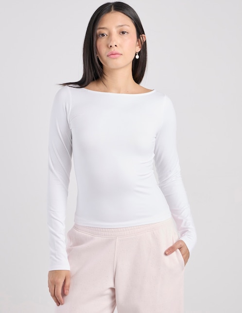 Playera manga larga cuello ojal para mujer 1