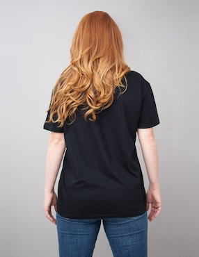 Playera manga corta FNC Collezioni cuello redondo para mujer