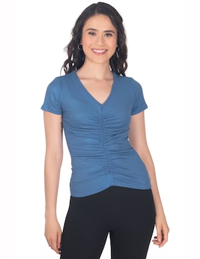 Playera manga corta Sarah Bustani cuello V para mujer