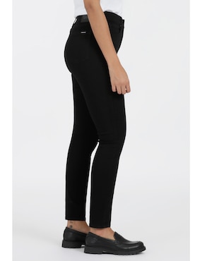 Jeans skinny Denizen Sculpt High-Rise corte cintura alta para mujer