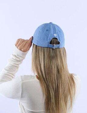Gorra visera curva correa ajustable casual Luckyly para mujer