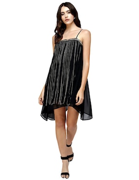 Vestido a la rodilla de fiesta Miley & Molley escote cuadrado