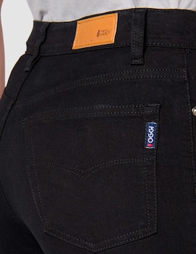 Jeans slim Oggi Jeans Passion Black corte cintura alta para mujer