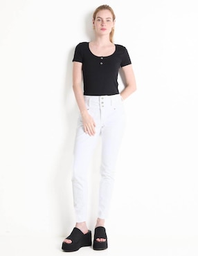 Playera manga corta Sexy Jeans cuello con botón para mujer