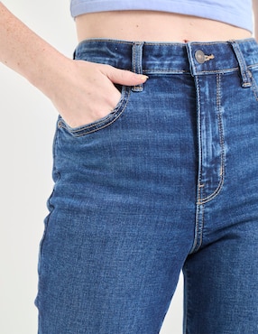 Jeans flare American Eagle para mujer