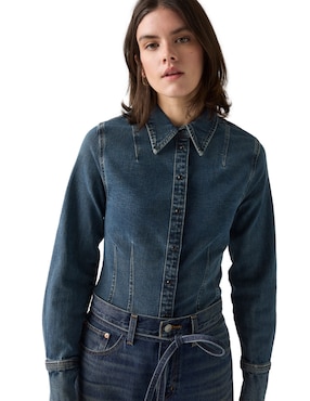 Blusa Levi's manga larga para mujer