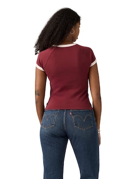 Playera manga corta Levi's cuello redondo para mujer