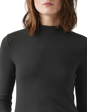 Playera manga larga Levi's cuello alto para mujer