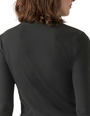 Playera manga larga Levi's cuello alto para mujer