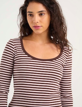 Playera manga larga Hollister cuello redondo para mujer