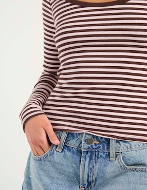 Playera manga larga Hollister cuello redondo para mujer