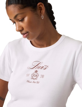 Playera manga corta Levi's cuello redondo para mujer