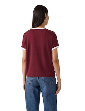 Playera manga corta Levi's cuello redondo para mujer