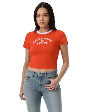 Playera manga corta Levi's cuello redondo para mujer
