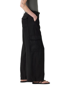 Pantalón cargo Levi's amplio para mujer