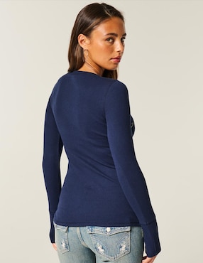 Playera manga larga Hollister cuello con botón para mujer