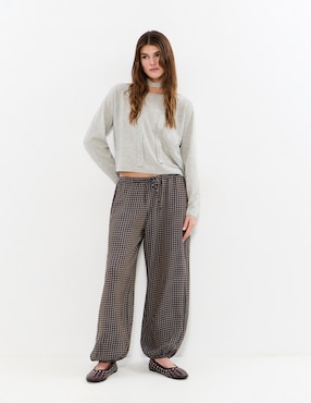 Suéter Brownie cuello asimétrico para mujer