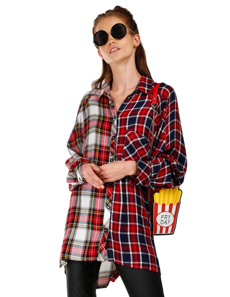 blusa roja de cuadros