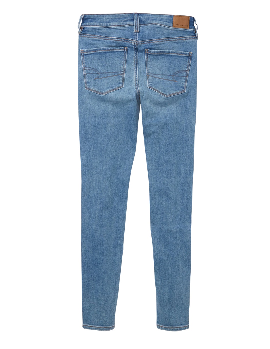 Jeans slim lavado claro corte cintura para mujer 3