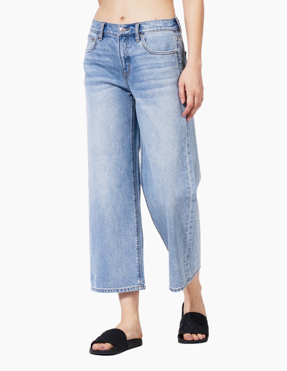 Jeans straight American Eagle deslavado corte cintura alta para mujer