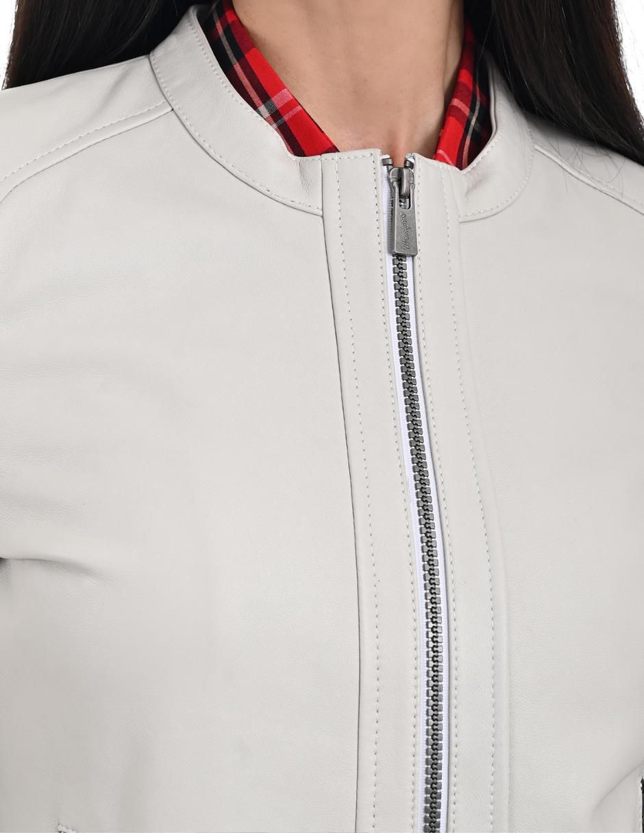 Chamarra de piel para mujer 5