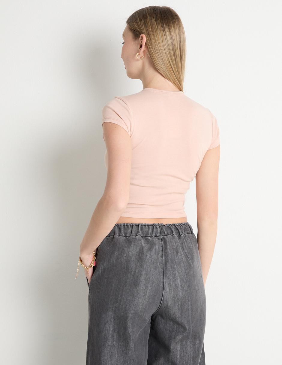 Playera manga corta cuello redondo para mujer 2