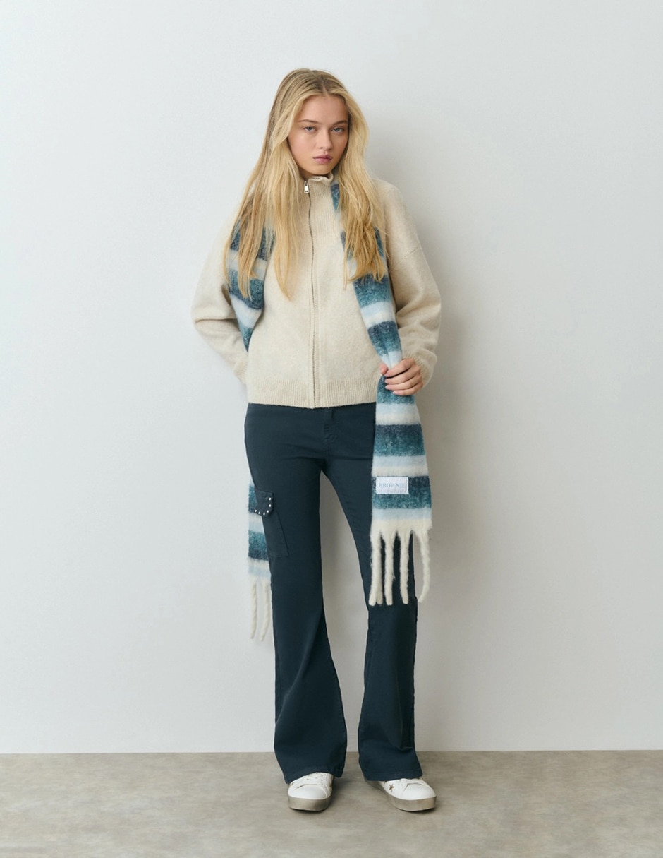 Pantalón acampanado para mujer