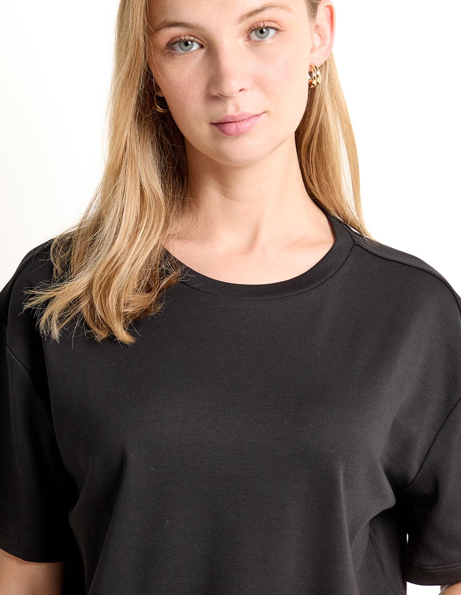 Playera manga corta cuello redondo para mujer 4