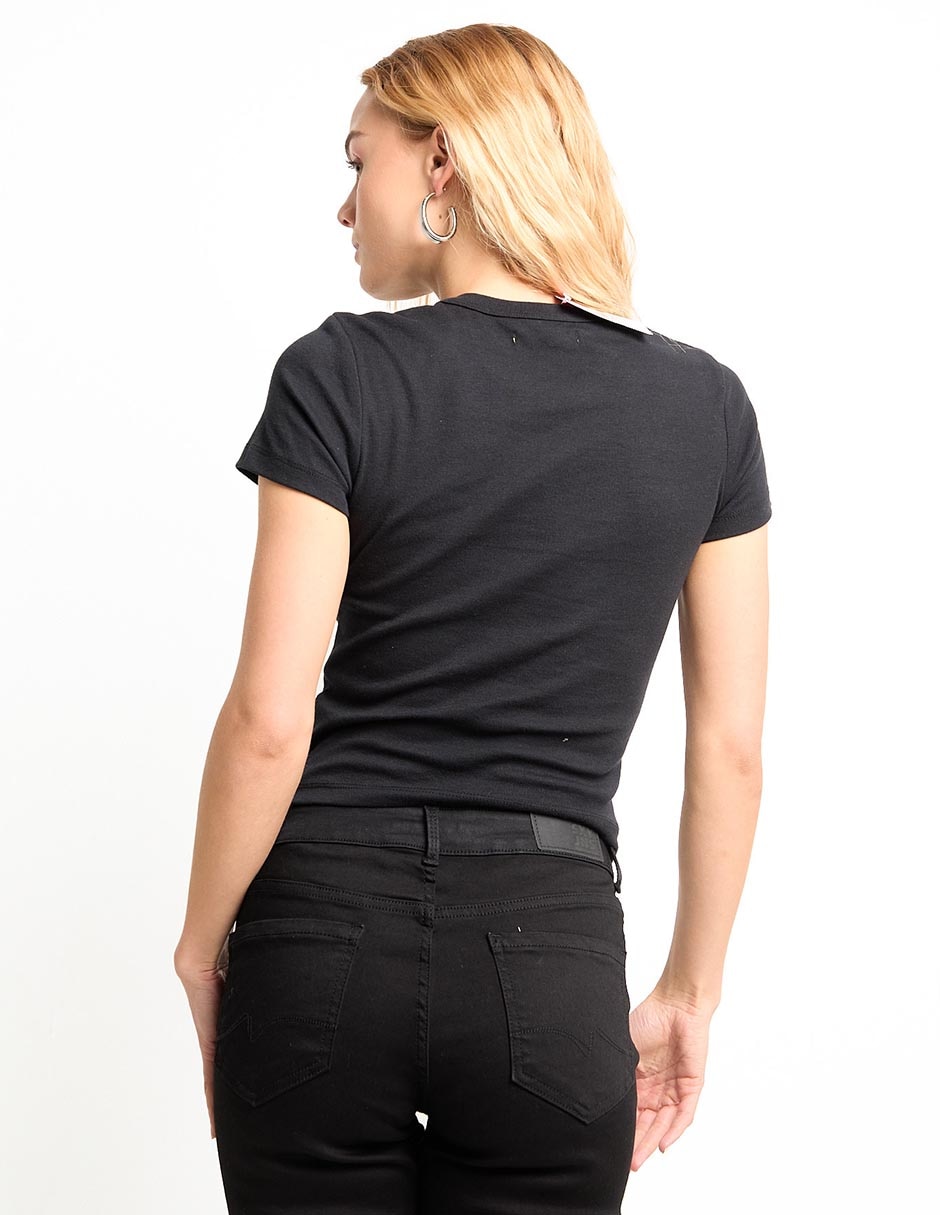Playera manga corta cuello redondo para mujer 2
