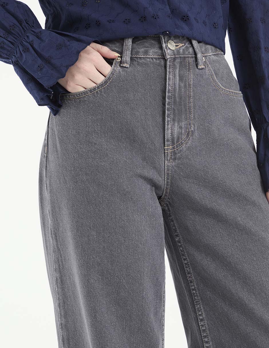 Jeans amplio para mujer 4