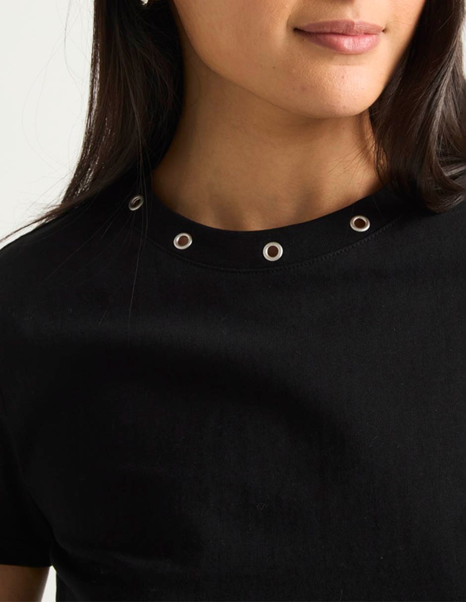 Playera manga corta cuello redondo para mujer 4