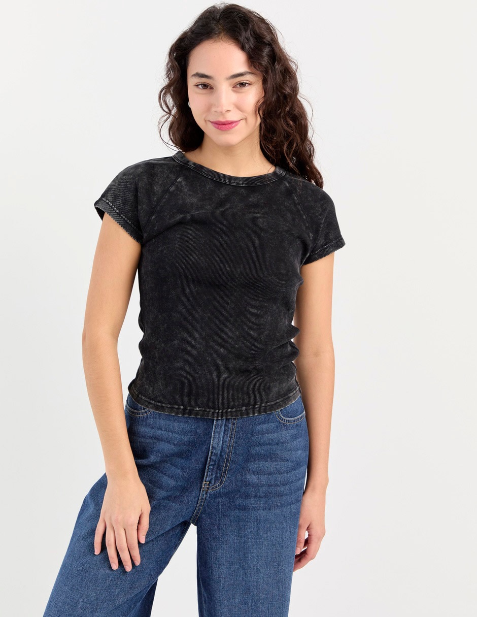 Playera manga corta cuello redondo para mujer