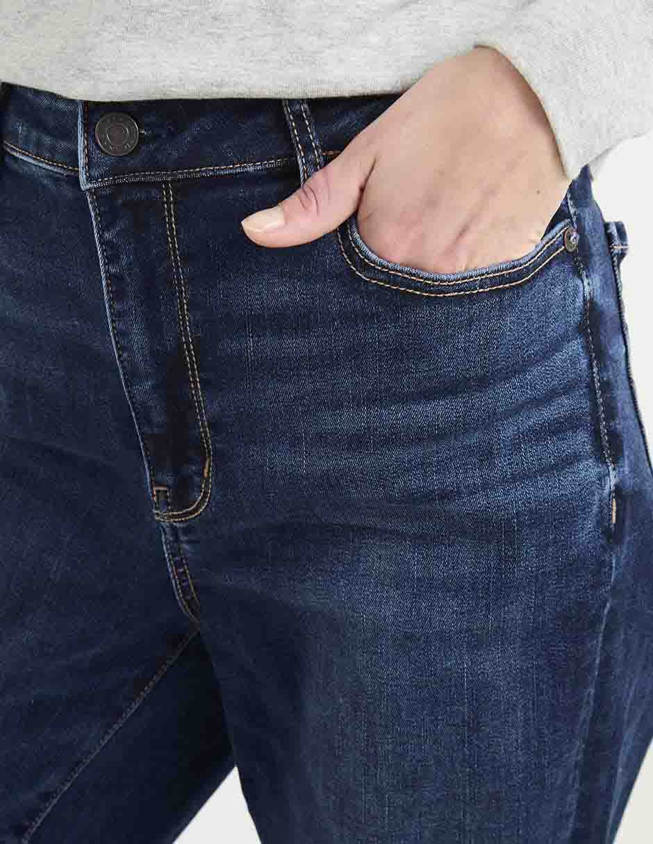 Jeans flare para mujer 4