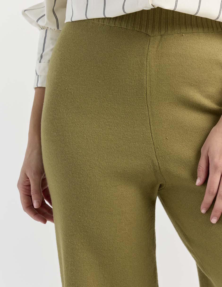 Pantalón easy pant amplio para mujer 4