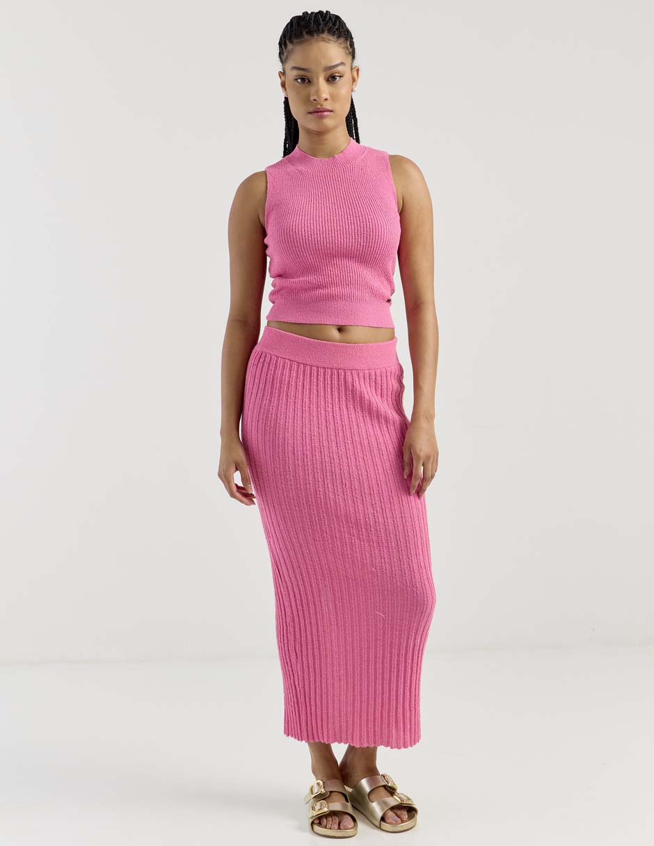 Top cuello redondo escote regular 3