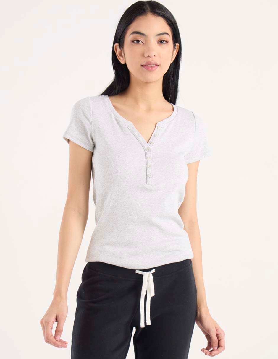 Playera manga corta cuello V para mujer