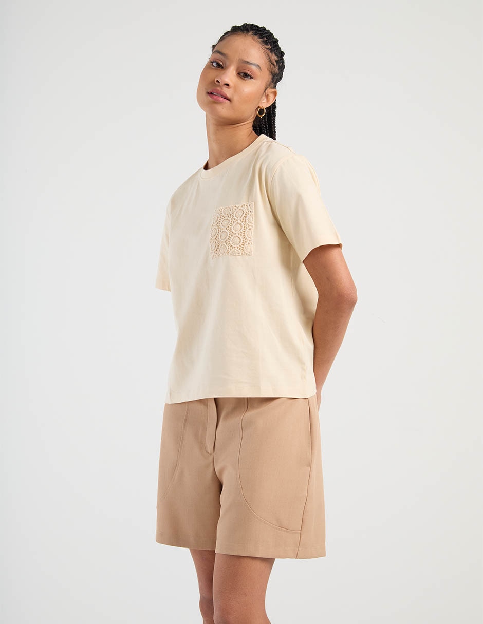 Playera manga corta cuello redondo para mujer