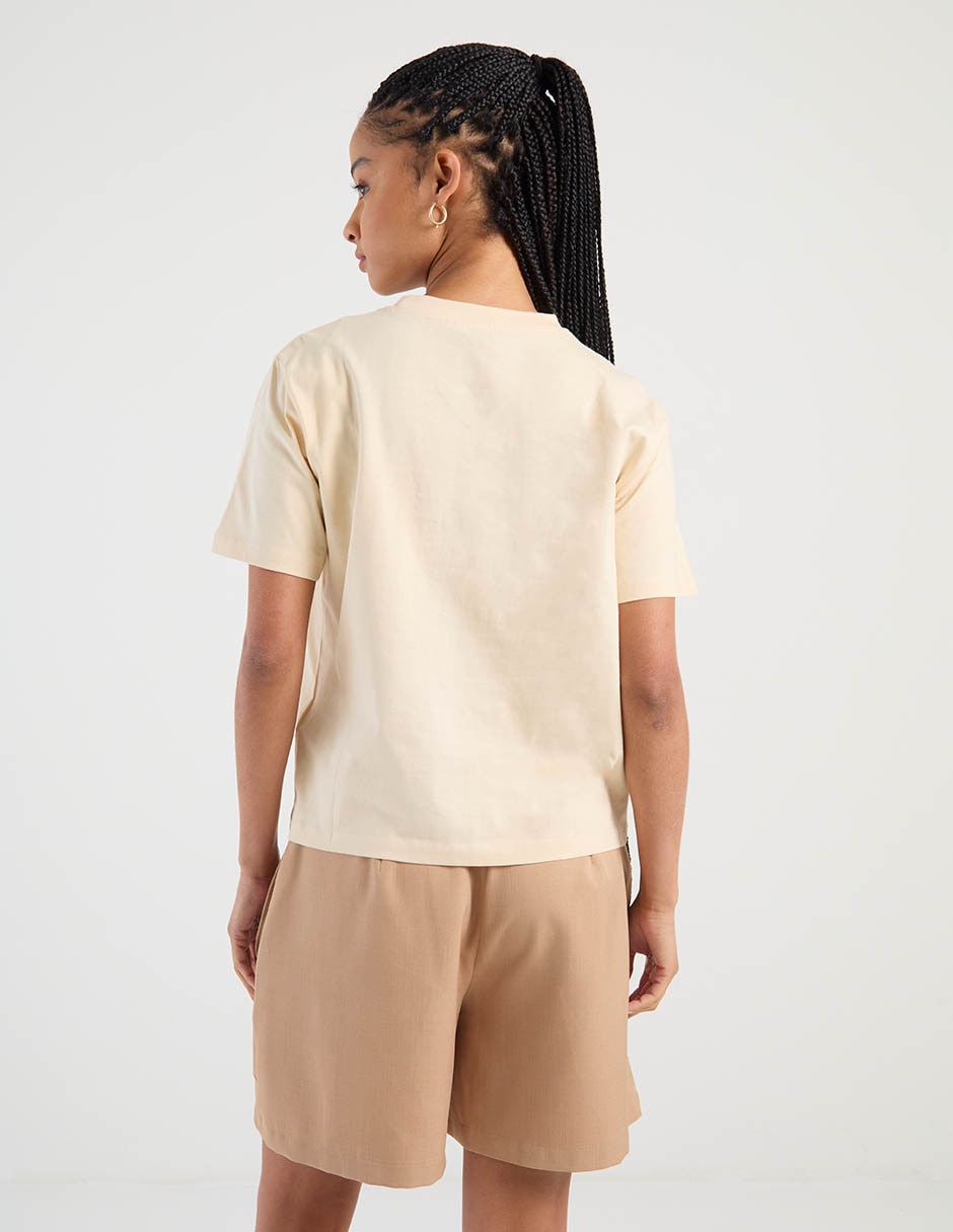 Playera manga corta cuello redondo para mujer 6
