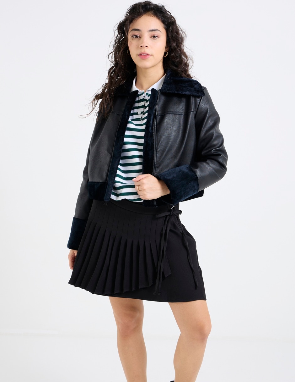 Chamarra casual de vinipiel para mujer