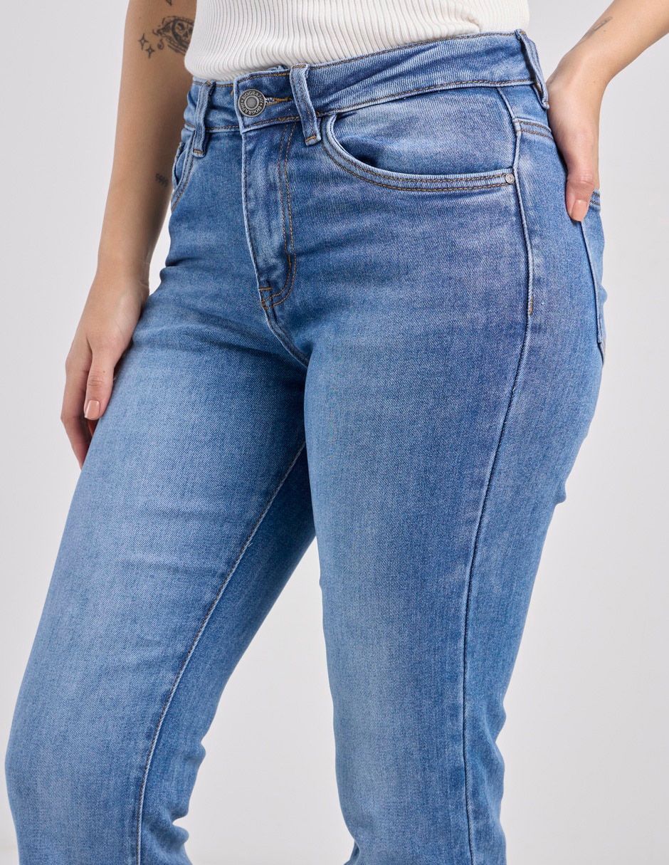 Jeans slim para mujer 4