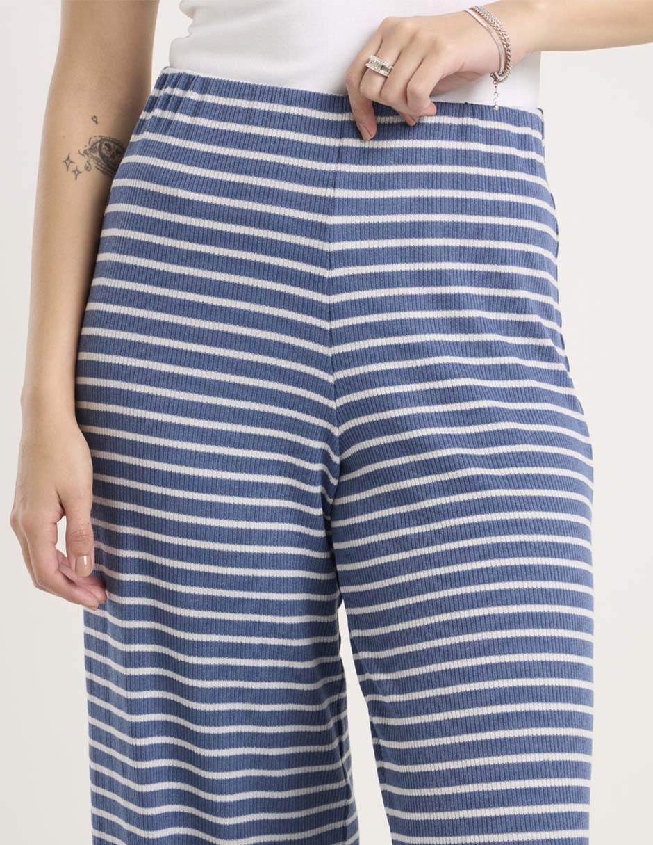 Pantalón acampanado amplio para mujer 4