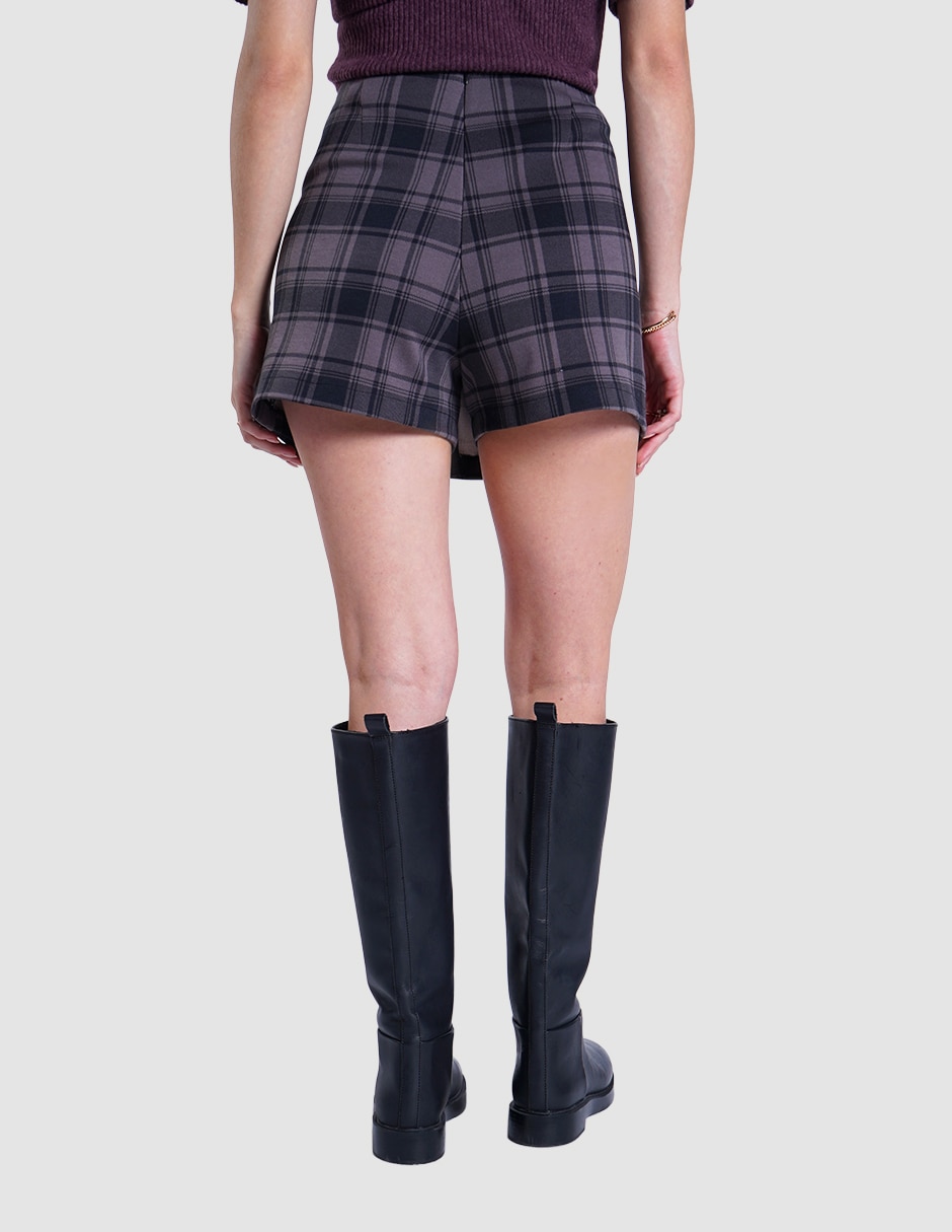 Falda short corta a la cintura 4
