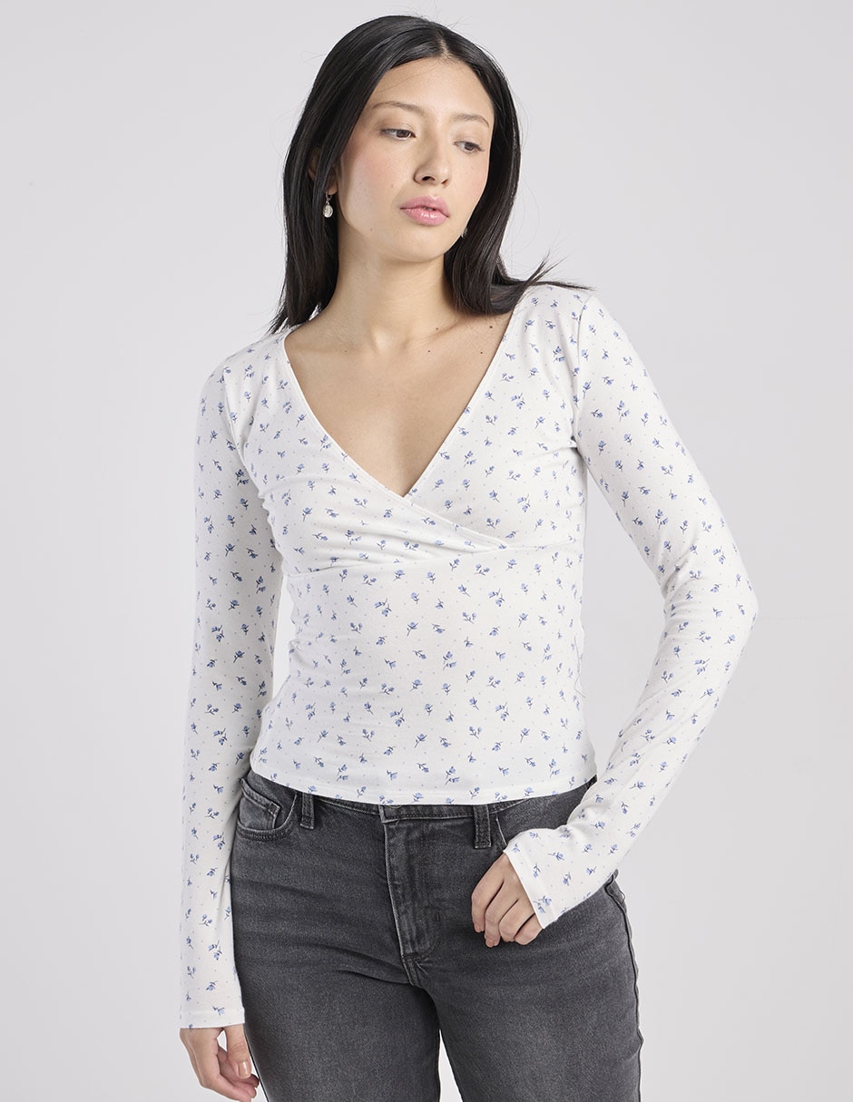 Playera manga larga cuello V para mujer