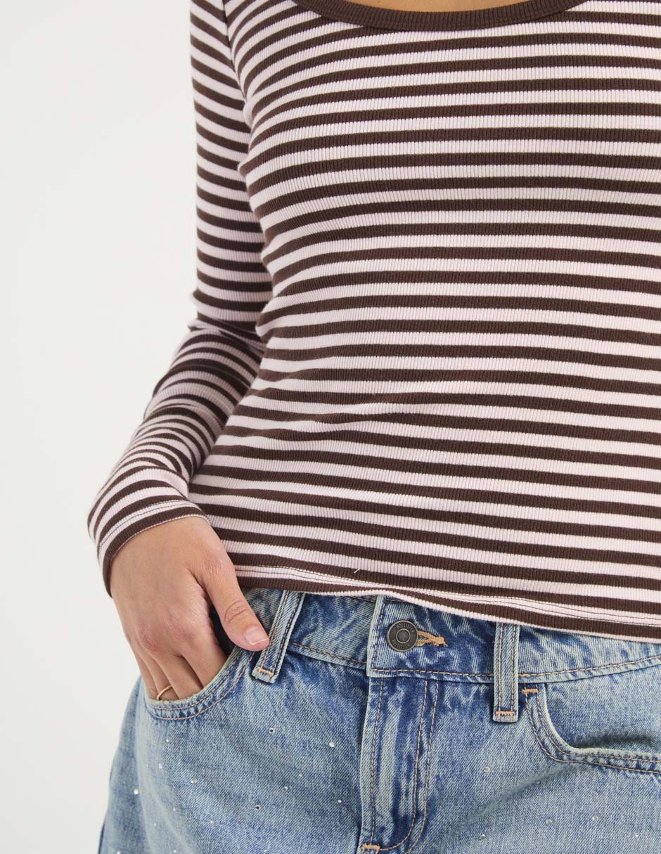 Playera manga larga cuello redondo para mujer 5