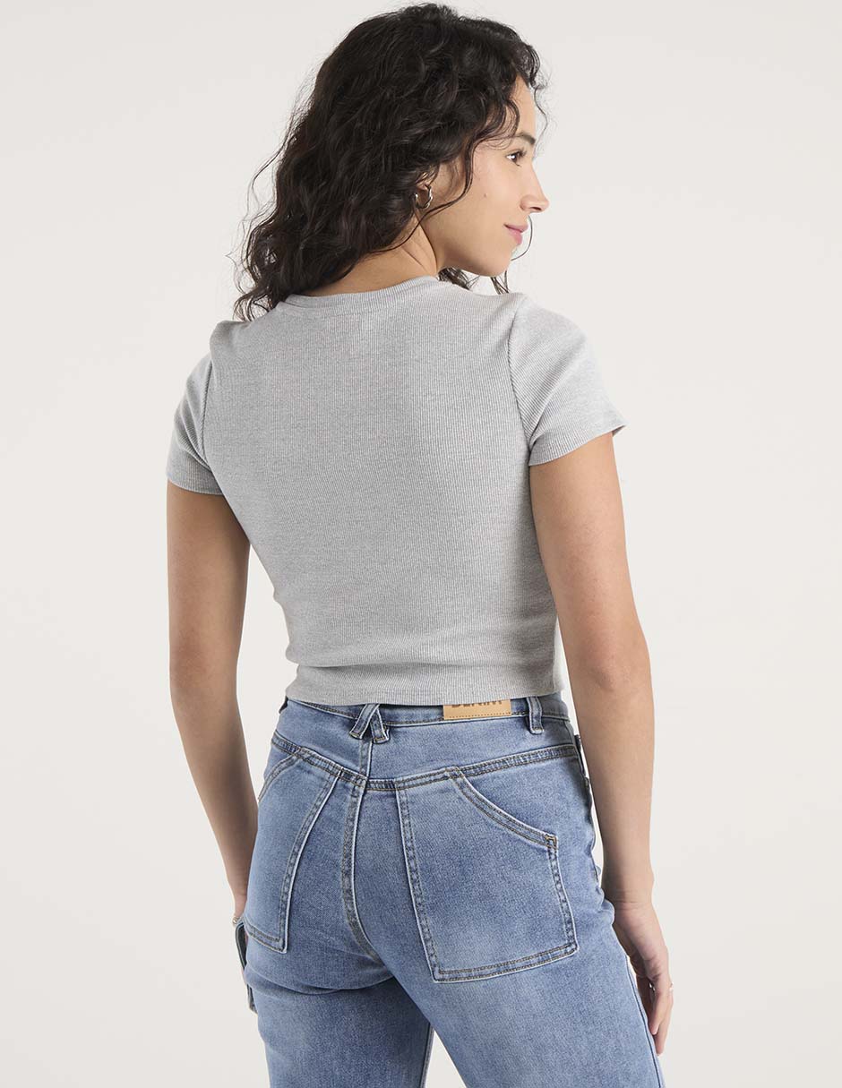 Blusa manga corta para mujer 6