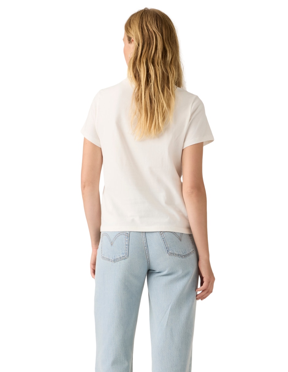 Playera manga corta Levi´s cuello redondo para mujer 2