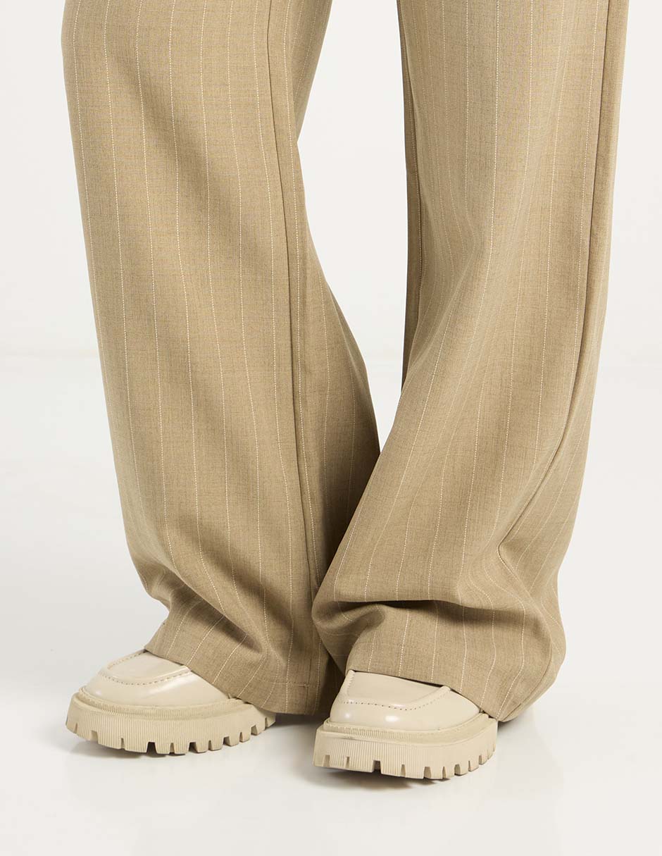 Pantalón easy pant amplio para mujer 4