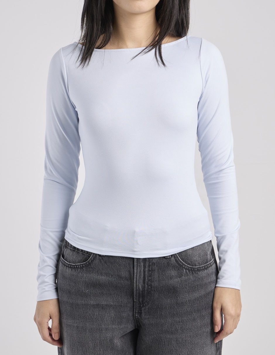 Playera manga larga cuello ojal para mujer 5